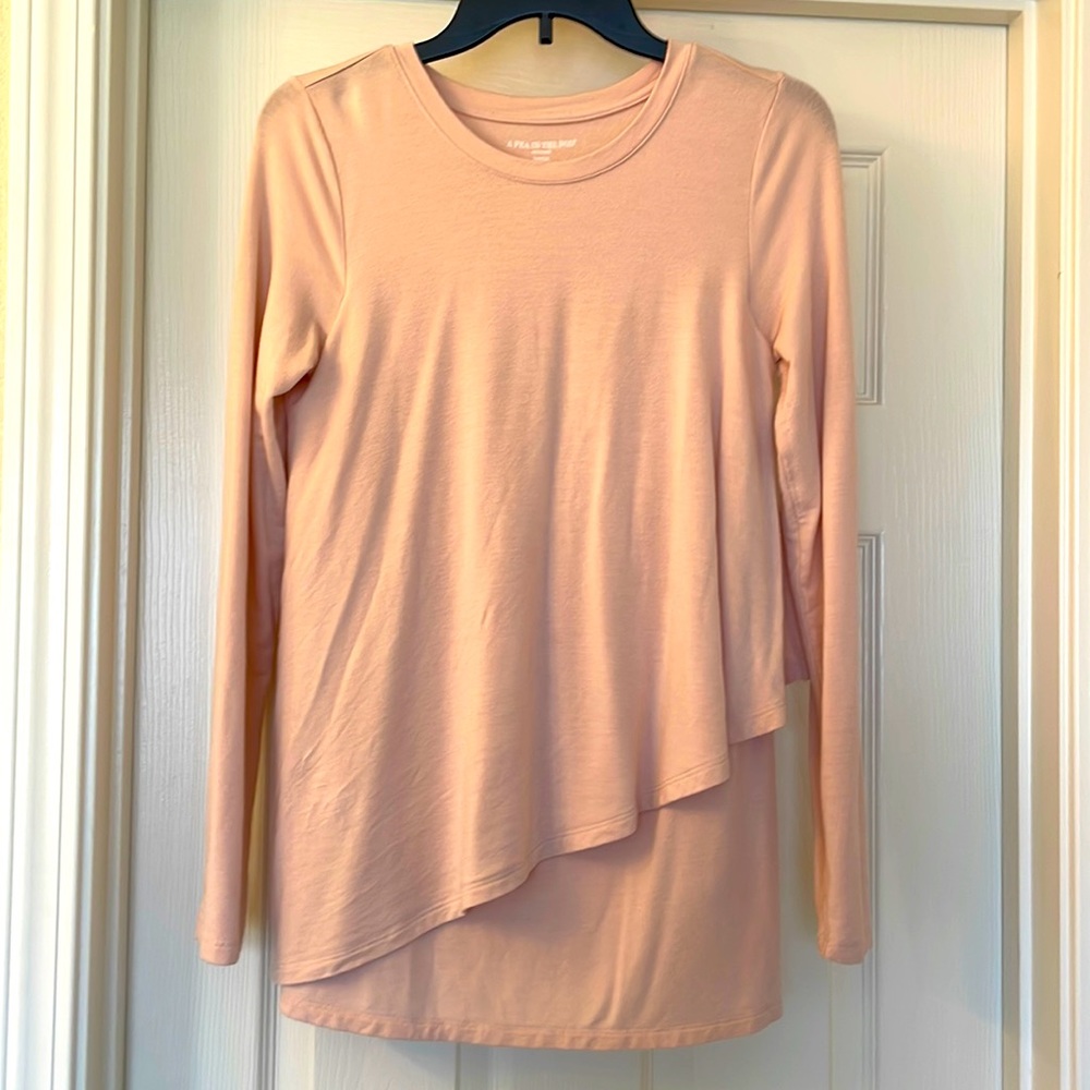 Pea in a Pod nursing top
